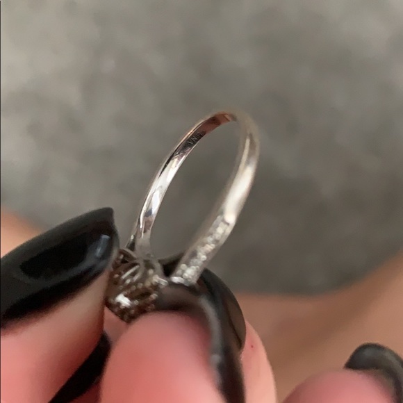 SOLD‼️10k White Gold 3/4 Carat Diamond Ring size 6 - Picture 5 of 6